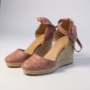 BRASH Escape Espadrille Wedge Heels in Mauve Pink (Size 6)